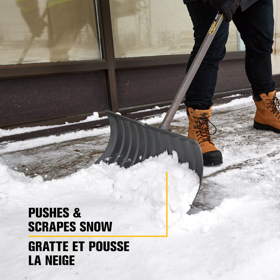 Garant PRO Grattoir à neige de 21 po avec lame en polypro, 30% plus  résistante à l'usure